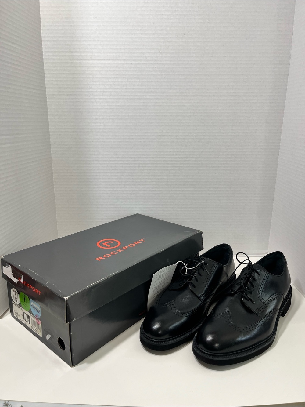 ROCKPORT Tribunal black leather Dress shoes men’s size 10.5 NWT